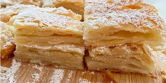 KUT BOREGI 2 LB (907g)w/powder sugar